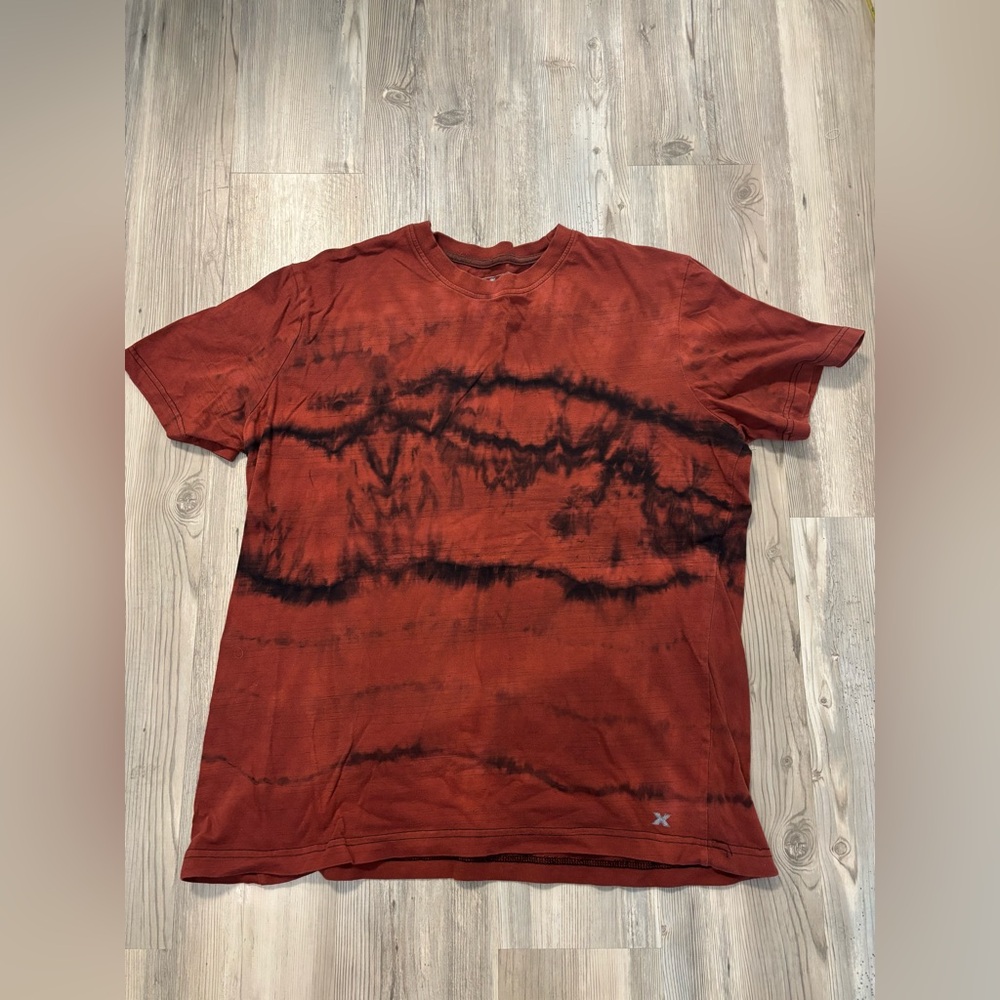 Xersion Men's Rust and Black Tie-Dye T-Shirt